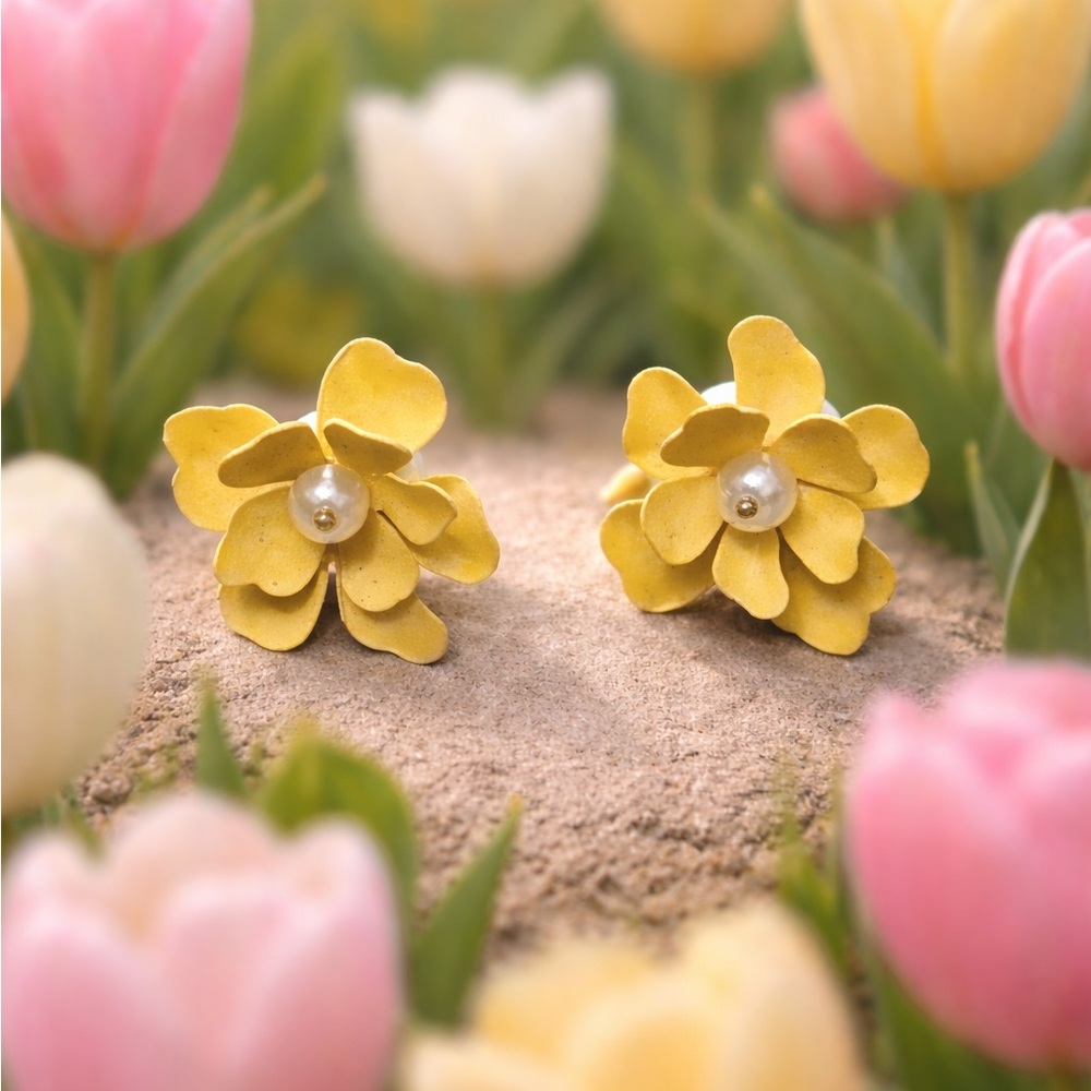 Yellow Floral Pearl Earrings